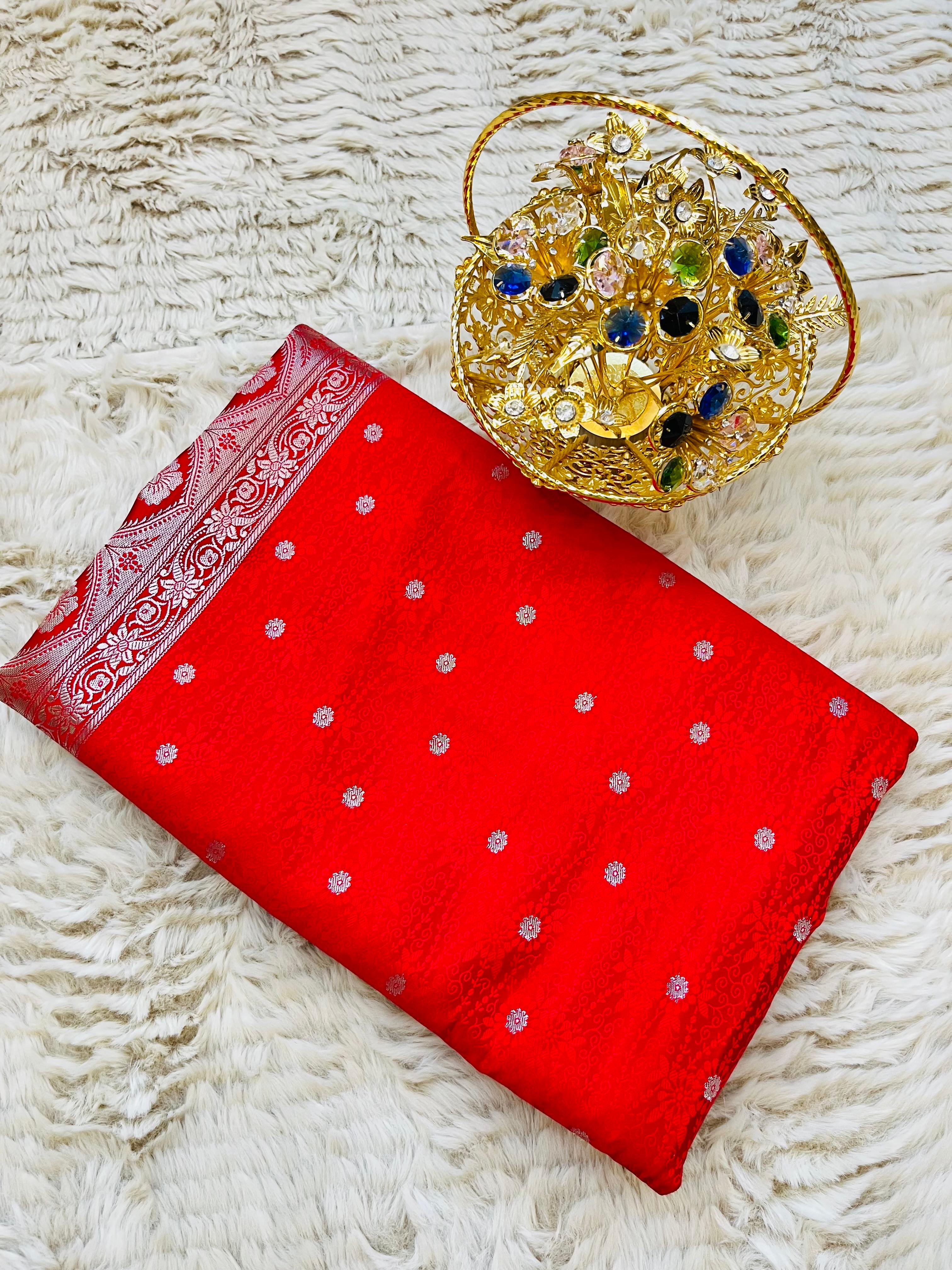 Royal Mashru Katan Silk Tanchoi Saree — Handwoven Banarasi Elegance
